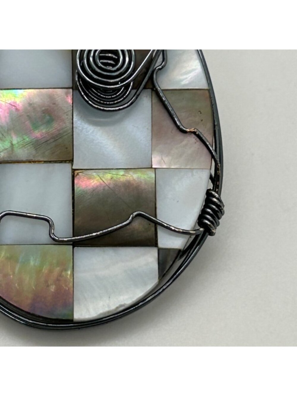 Artisan Wire Wrapped Abalone Mother Of Pearl Mosaic Checkerboard Shell Oval Pend - Picture 6 of 11